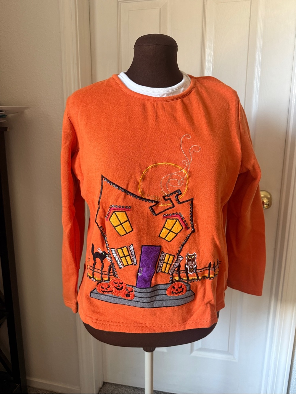 VTG 90s White Stag Embroidered Halloween Haunted House Sweatshirt XL